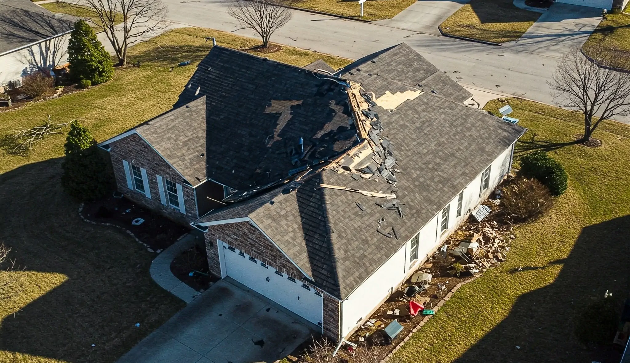how to spot roof damage after a storm in memphis river city pros